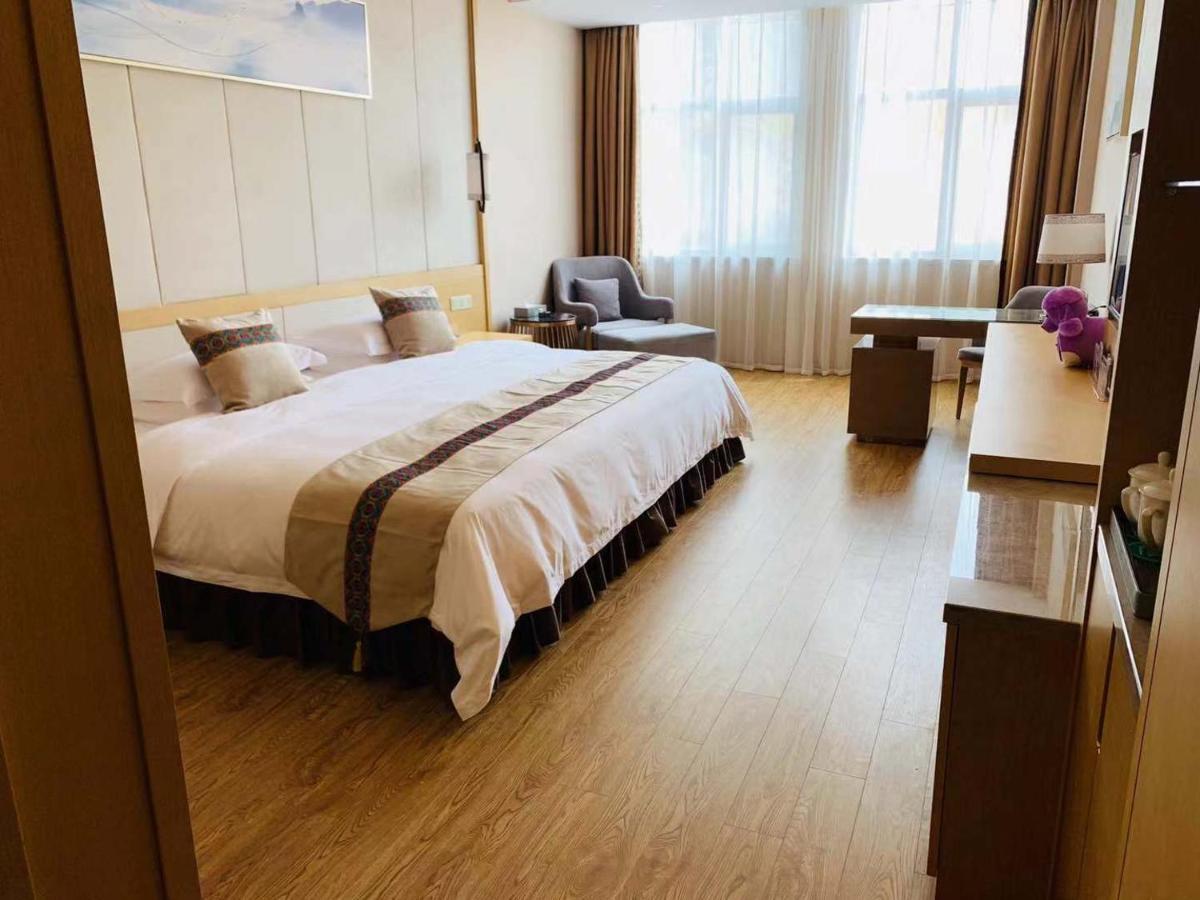 فندق Ramada Plaza By Wyndham إنشي المظهر الخارجي الصورة