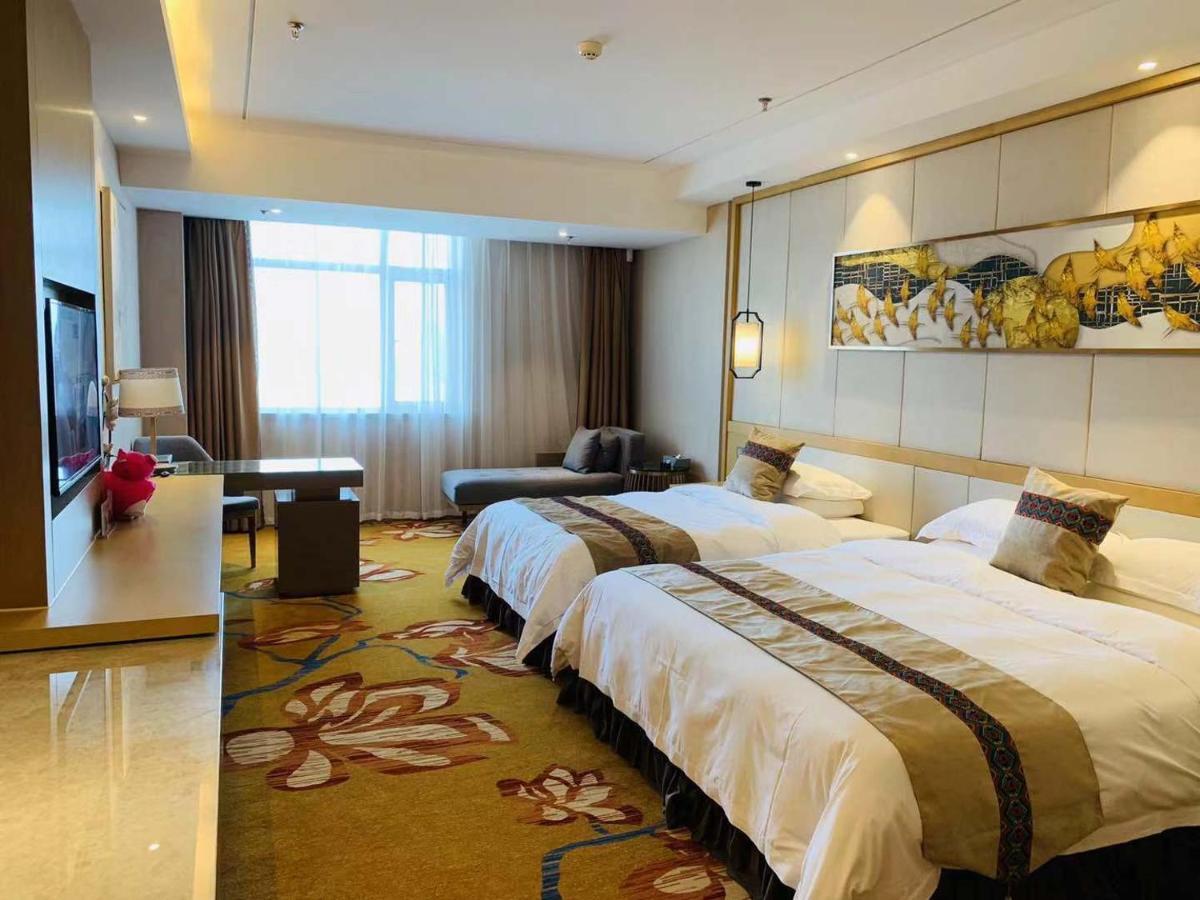 فندق Ramada Plaza By Wyndham إنشي المظهر الخارجي الصورة