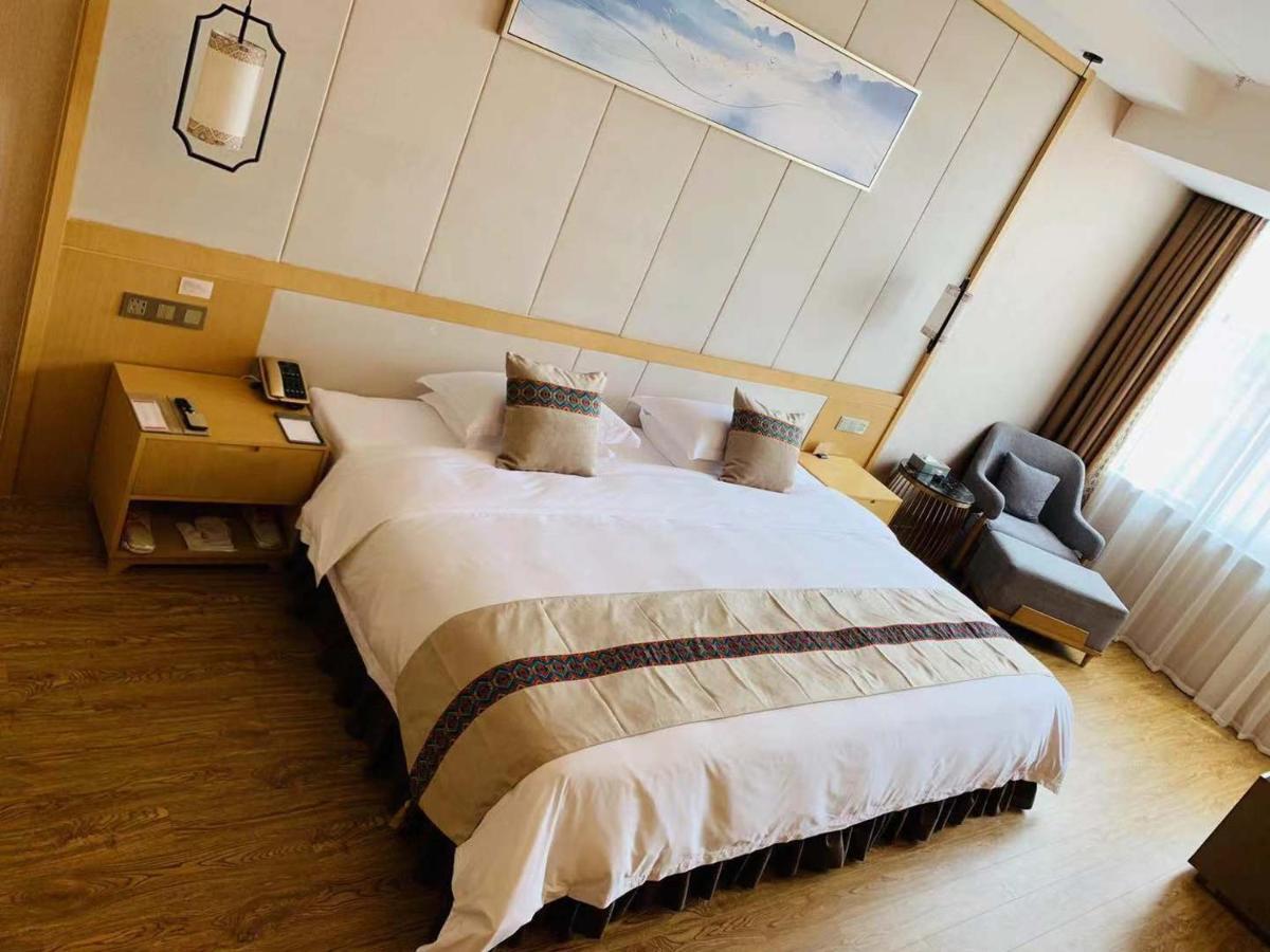 فندق Ramada Plaza By Wyndham إنشي المظهر الخارجي الصورة
