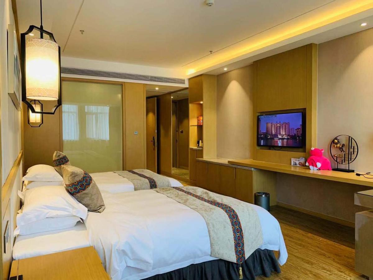 فندق Ramada Plaza By Wyndham إنشي المظهر الخارجي الصورة