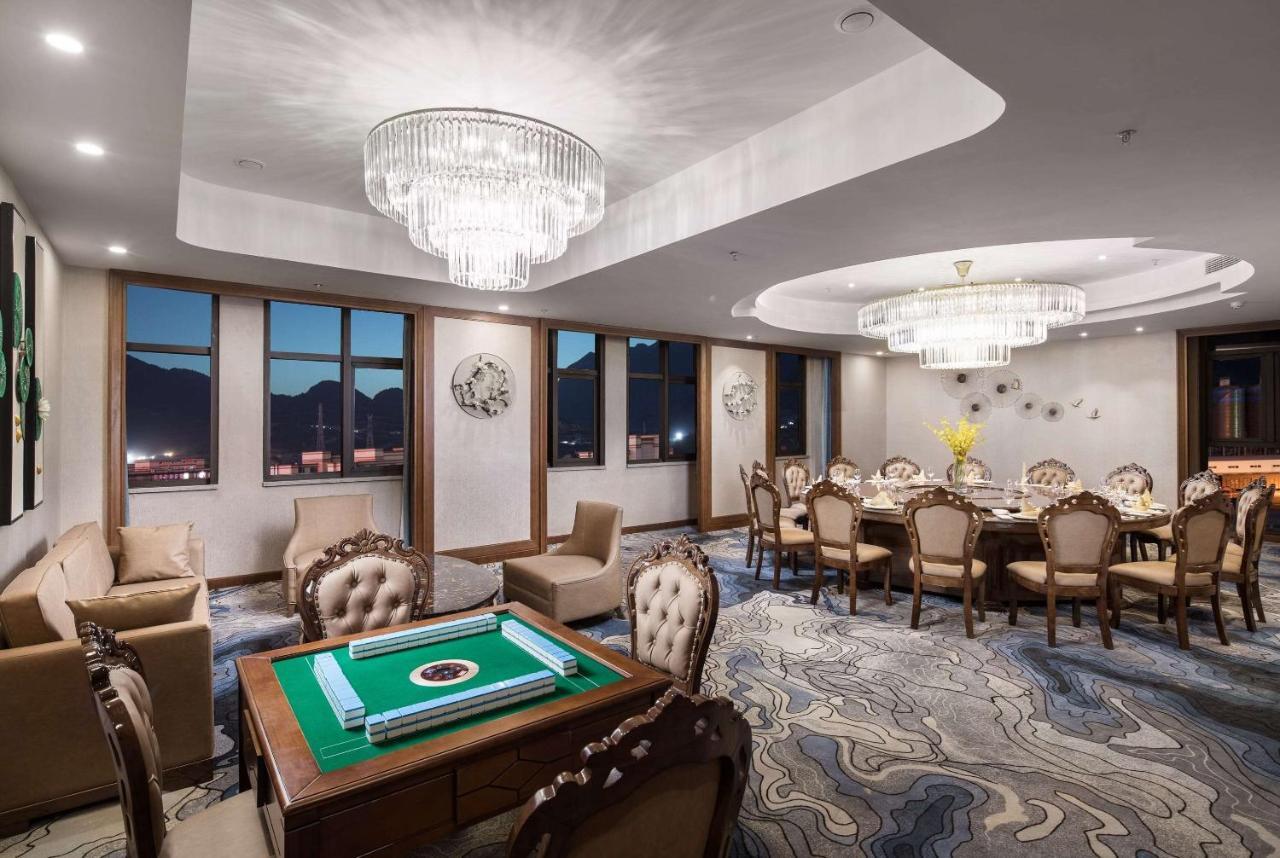 فندق Ramada Plaza By Wyndham إنشي المظهر الخارجي الصورة