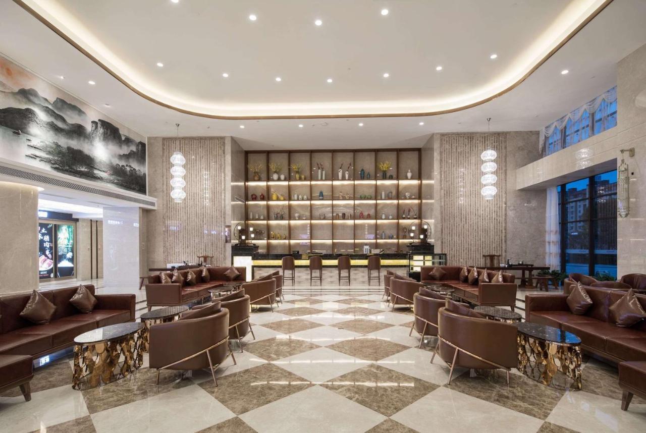 فندق Ramada Plaza By Wyndham إنشي المظهر الخارجي الصورة